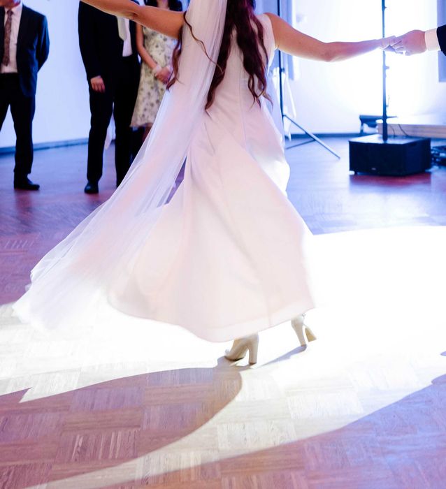 Suknia ślubna klasyczna