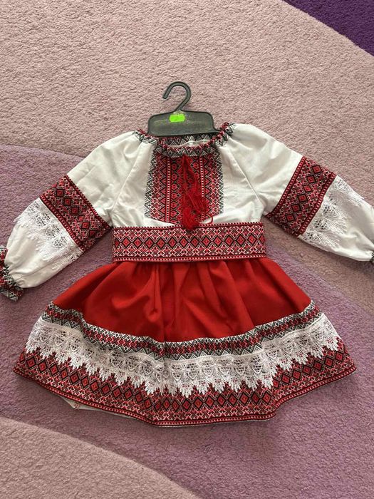 Вишиванка для дівчинки на 1-2 роки