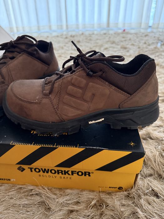 Bota To Work For - Piston