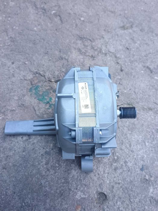 Silnik pralki Beko WTV 7532 xaw Arcelik BLW132P8L22Y-09