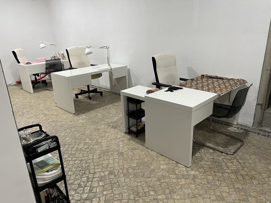 Aluguel de mesa e cadeira