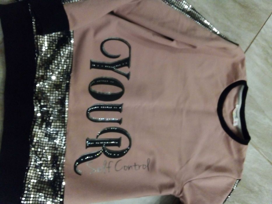 Продам кофтинку для дівчинки