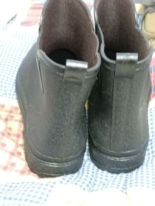 Botas pequenas de Borracha tamanho 40 novas nunca usados