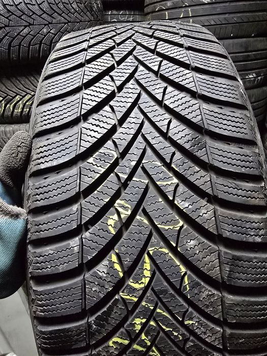 225/40R18 Semperit Speed-Grip 5 24р