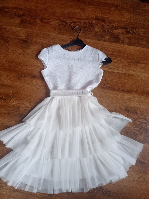Sukienka dla dziewczynki 140 nowa