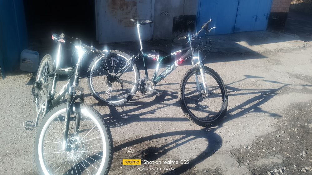 Продам два велосипеди