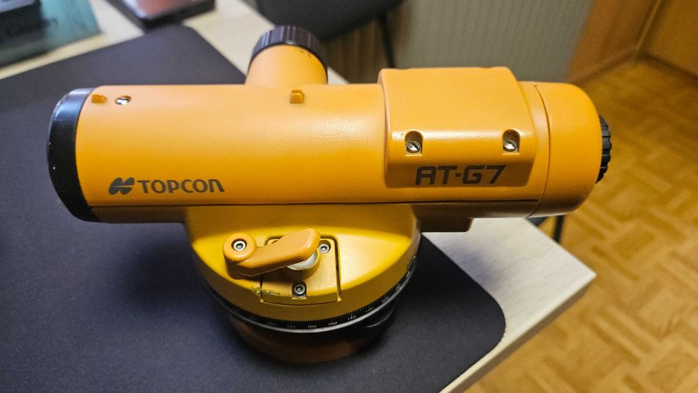 Niwelator optyczny Topcon AT-G7