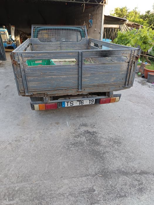 Isuzu kb . carrinha de trabalho