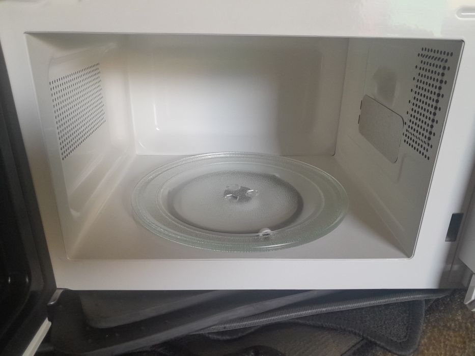 Мікрохвильова піч Gorenje