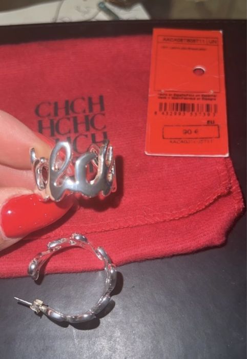 Brincos Carolina Herrera