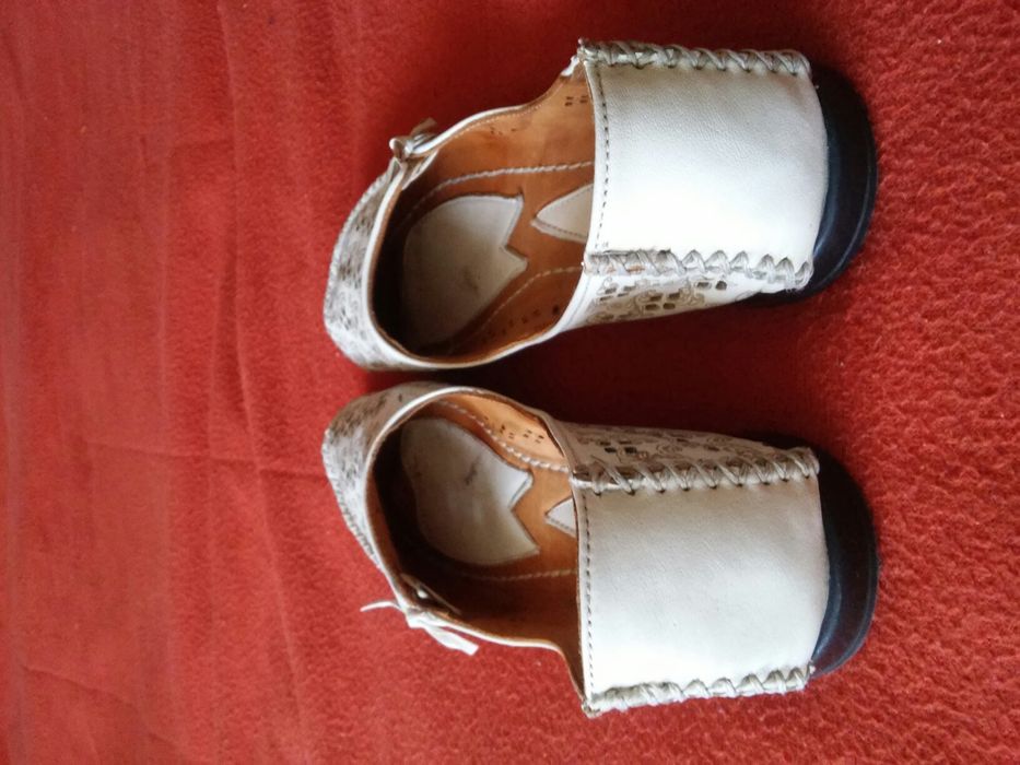 Кожанные весенне-летние туфли 36 р.