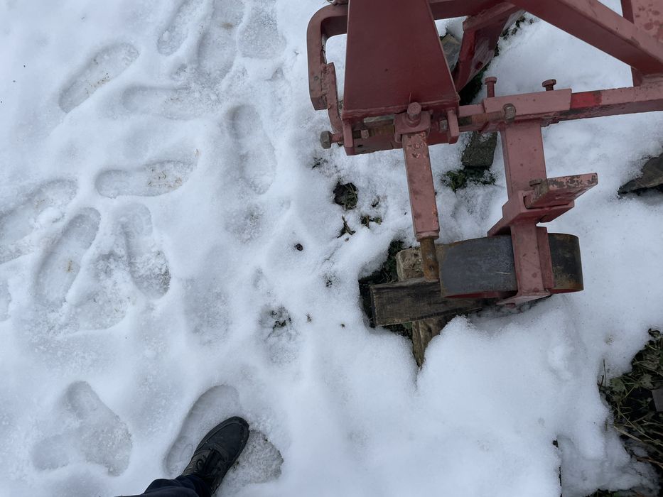 Продам плуг