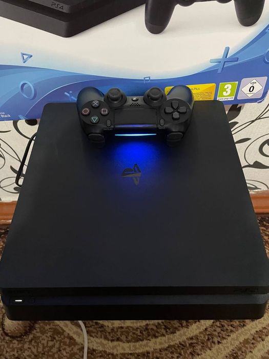 PlayStation 4 Slim PS4 1TB