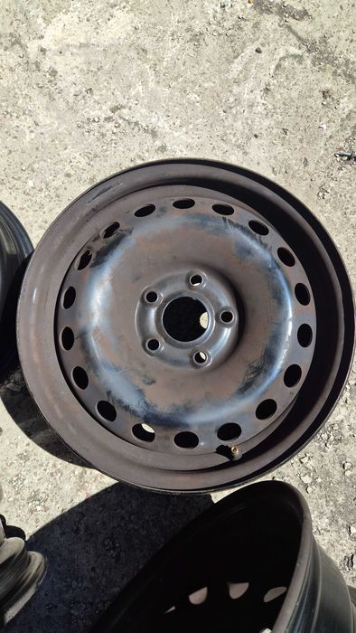 Диски 195/65 r15 на 5 болтів від авто Рено