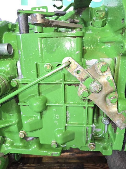 Atak tylnego mostu, 9/51 dyferencjał John deere 6230