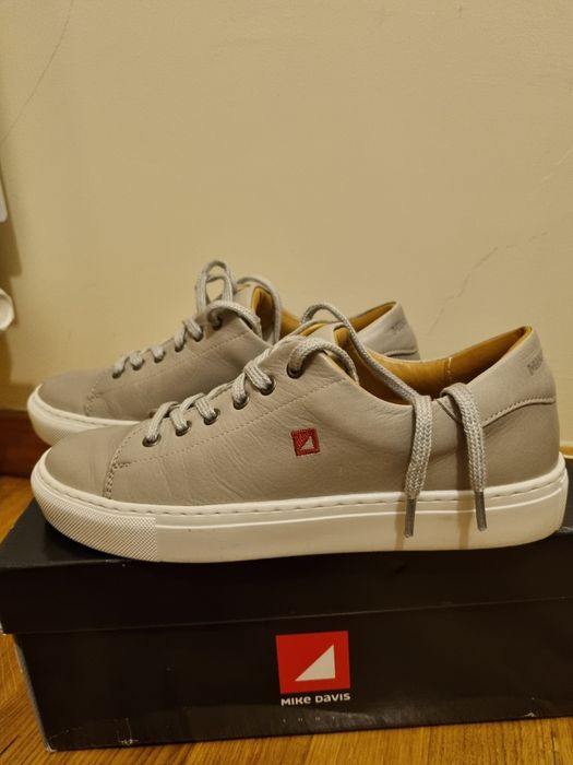 Sneakers Mike Davis