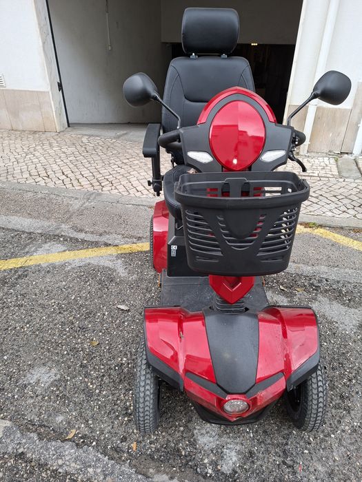 Cadeira elétrica mota para idosos nova