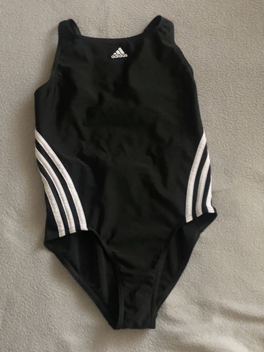 Купальник фірми adidas