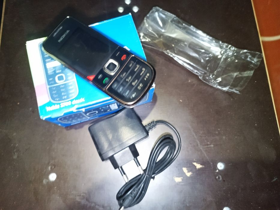 Nokia 2700c новий телефон