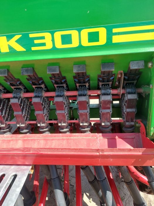 Продам  сівалку HASSIA