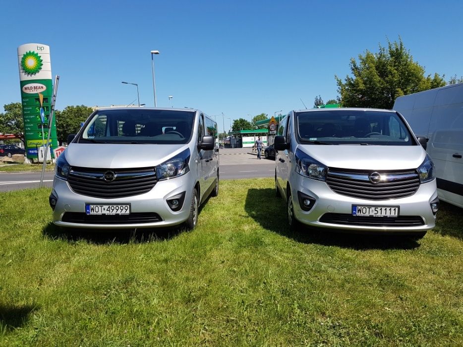 Wynajem busa Wypożyczalnia busów Rent a Car rental busy 9 osobowe