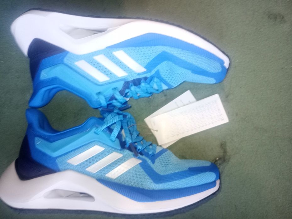 Buty adidas stan nowy