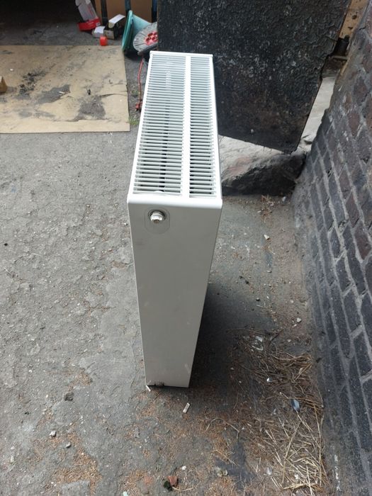 Sprzedam dwa kaloryfery