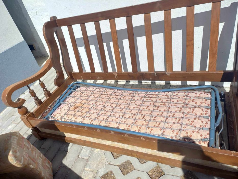 Vendo sofá cama usado