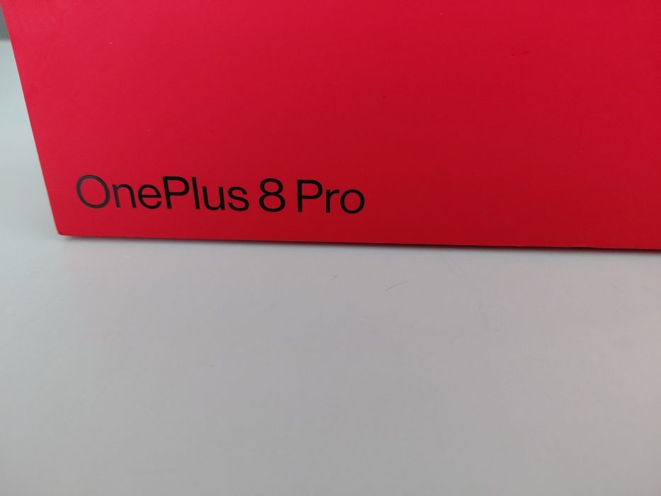 One Plus 8 Pro 128 gb pełny zestaw