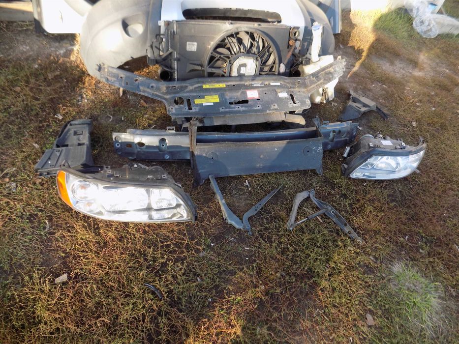 Przód kompletny maska zderzak błotniki Volvo xc70 04-07 lift 455-16