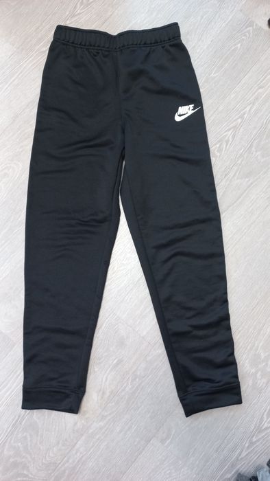 Nike фірмові дитячі штани 158-170