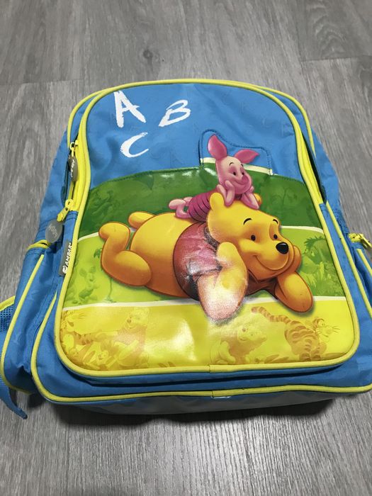 Mochila escolar W. Pooph