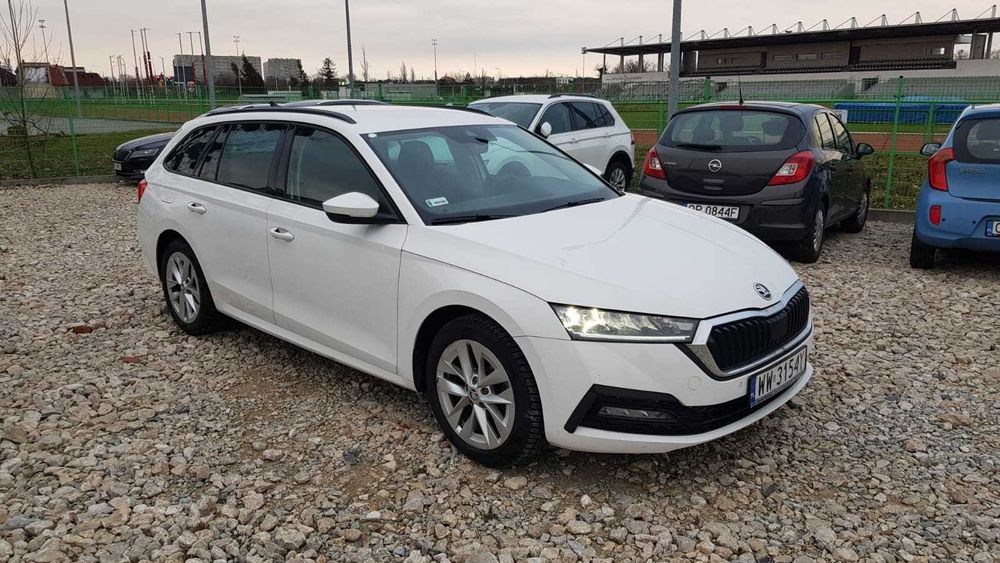 Wypożyczalnia samochodów busy 9 osobowe dostawcze wynajem busa