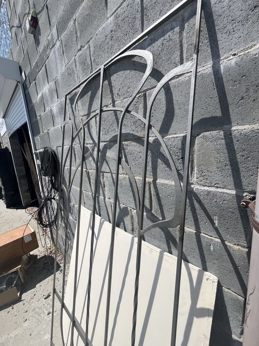 Кованная решетка  для  оконных витражей