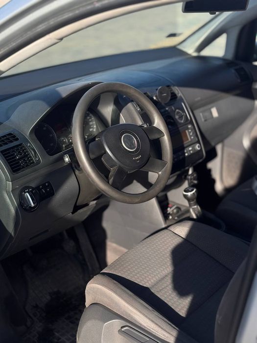 Продаю VW Touran 2003