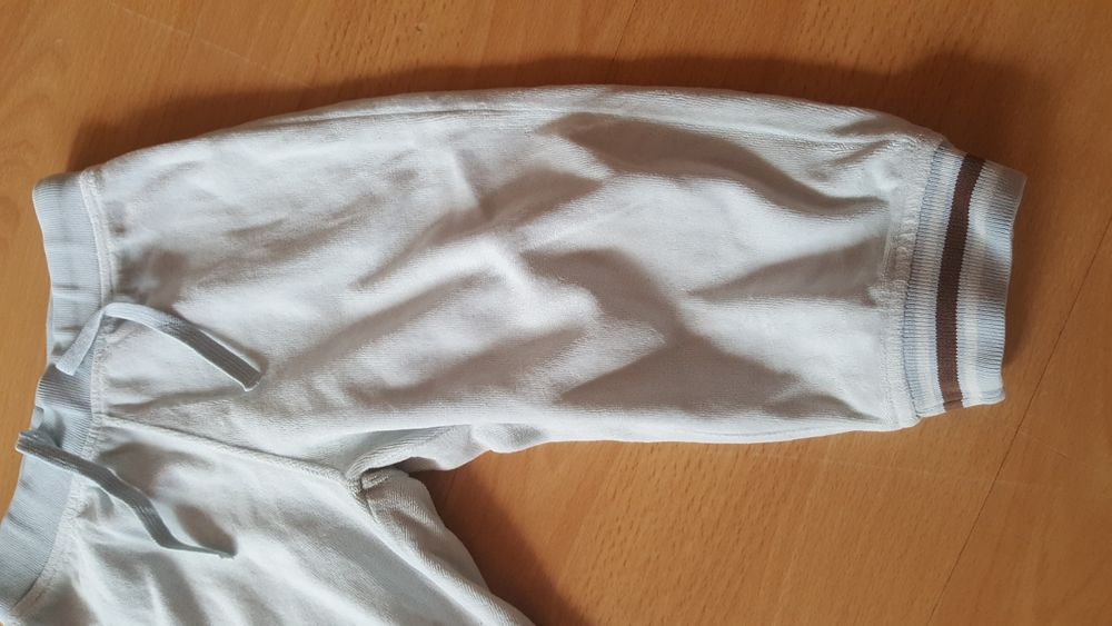 Dresy firmy H&M rozm.86