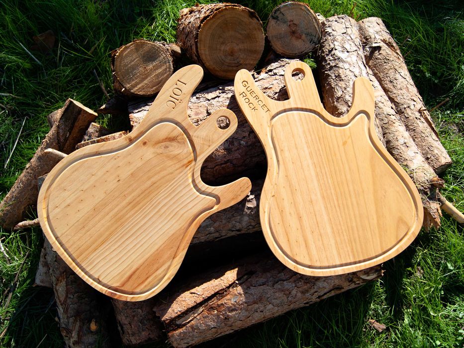Tábua de corte em forma de guitarra