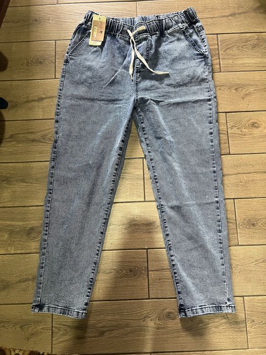 Женские джинсы новые