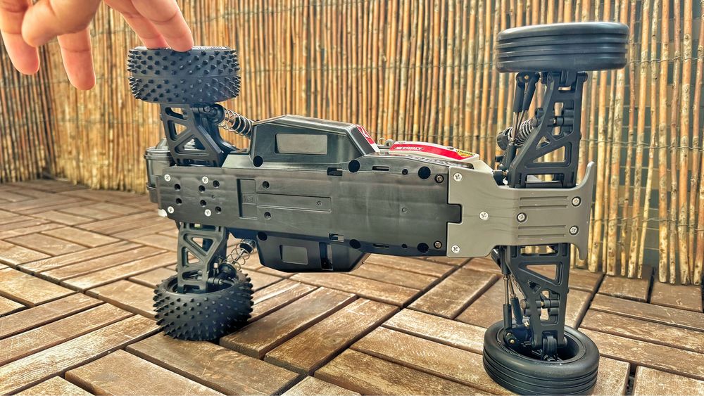 Tamiya DT-04 NXgen Fighter