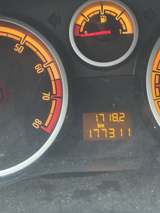 Opel corsa 1.2 gasolina ano 2007