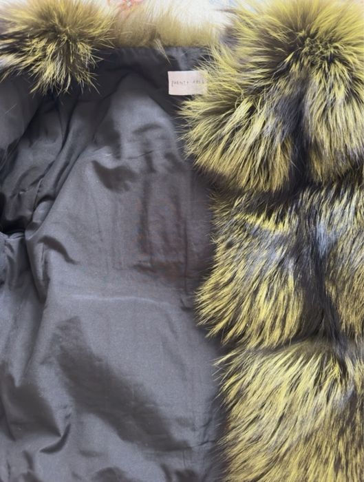 Piękne futro z lisów lisa zielono-czarne Twenty Fall r.XS/S 34/36