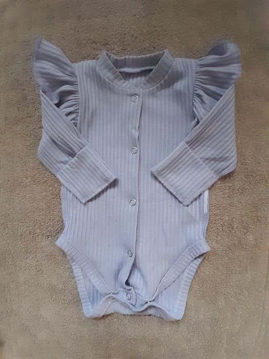 Продам бодік для маленької крихітки.