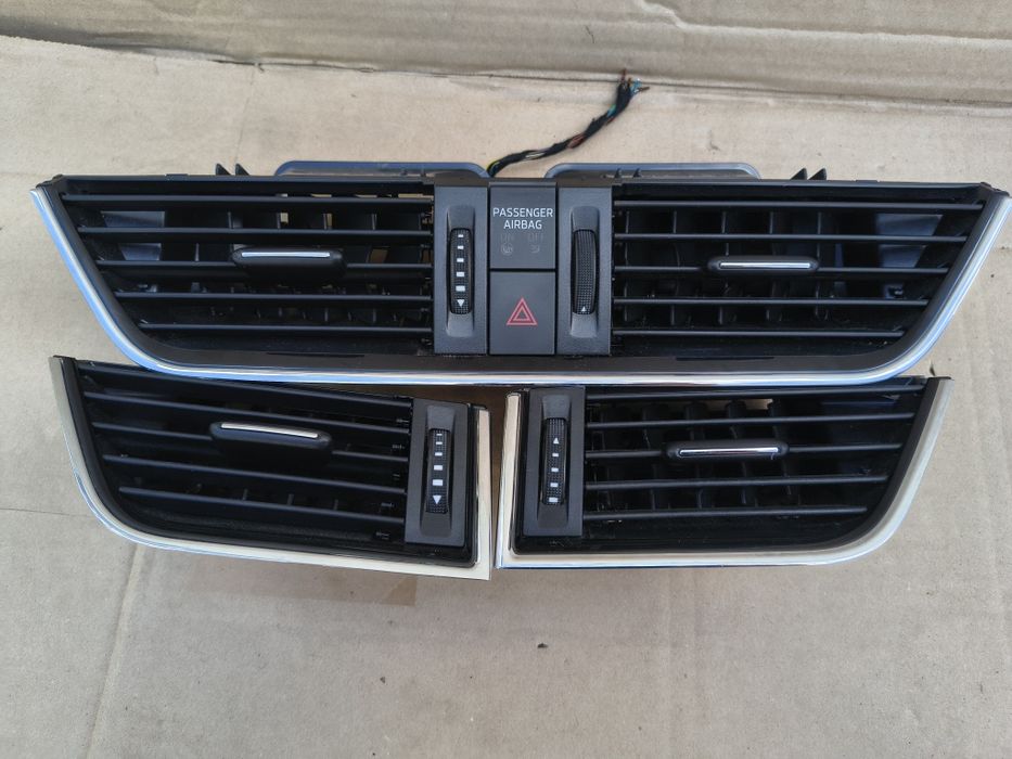 Skoda Octavia lll Kratki nawiewu powietrza konsoli