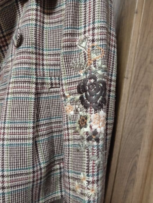 Пальтечко для дівчинки Next