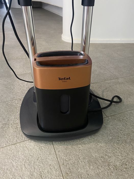 Продам прасувальну система Tefal QT2020 IXEO POWER