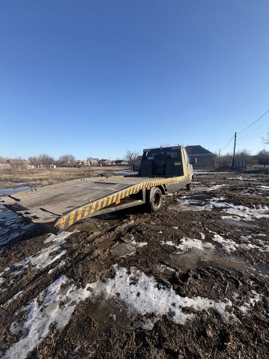 Продам эвакуатор