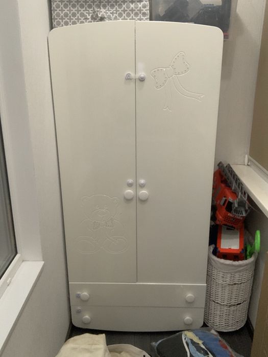 Дитяча Шафа і комод пеленатор. Veres