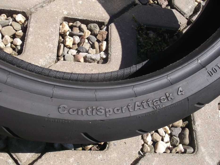 opona 120/70ZR17 Continental Conti Sport Attack 4 dot0323 2,7mm r17