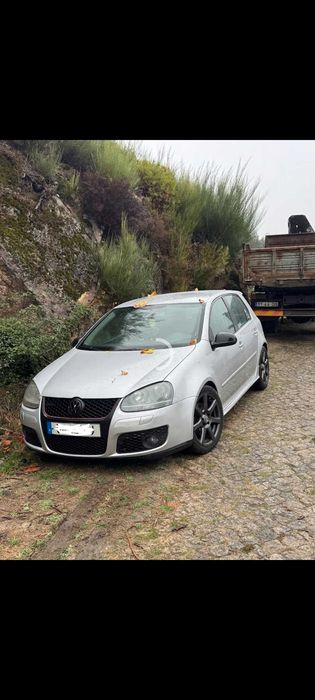 Golf v 1.9 TDI pd130