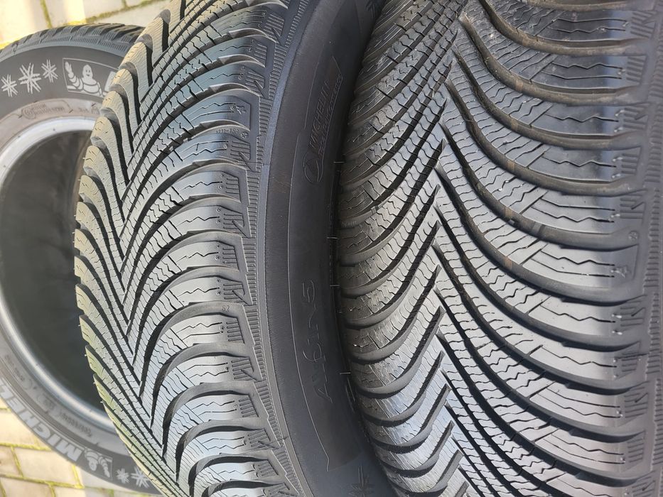 4x Opony Zimowe 205/60/16 Michelin Alpin5 Bieżnik 8mm